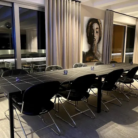 Highclass Luxury Penthouse Near Kudamm *