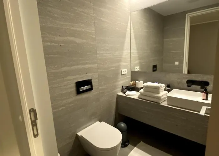 Highclass Luxury Penthouse Near Kudamm *