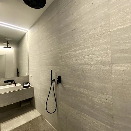 Highclass Luxury Penthouse Near Kudamm Berlin