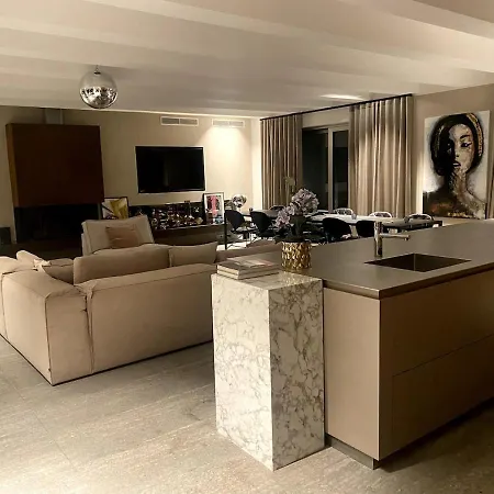 Апартаменты Highclass Luxury Penthouse Near Kudamm