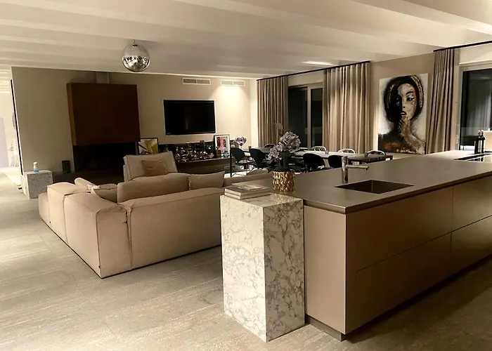 Daire Highclass Luxury Penthouse Near Kudamm